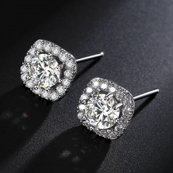 Monemel Swarovski  Earring